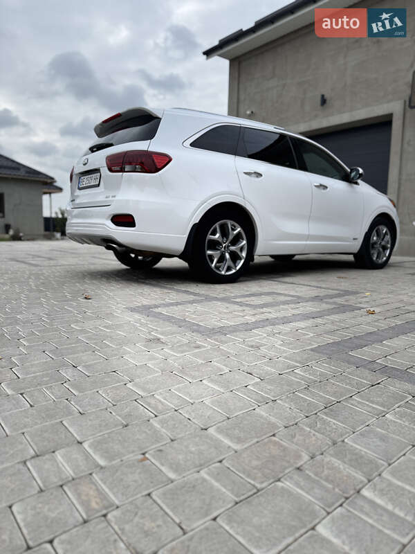 Внедорожник / Кроссовер Kia Sorento 2018 в Южноукраинске