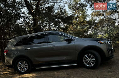 Внедорожник / Кроссовер Kia Sorento 2017 в 