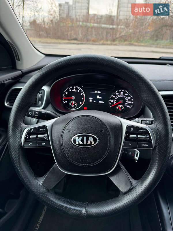 Внедорожник / Кроссовер Kia Sorento 2018 в Харькове