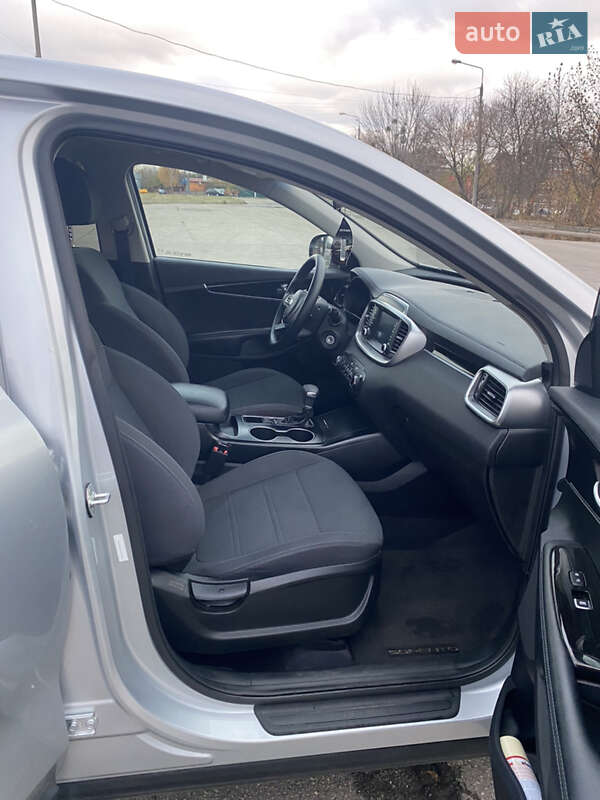 Внедорожник / Кроссовер Kia Sorento 2018 в Харькове