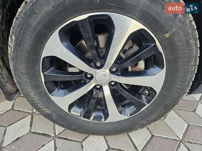 Внедорожник / Кроссовер Kia Sorento 2017 в Изюме