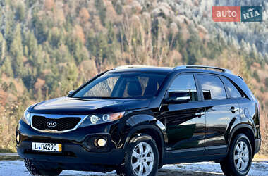 Внедорожник / Кроссовер Kia Sorento 2010 в Межгорье