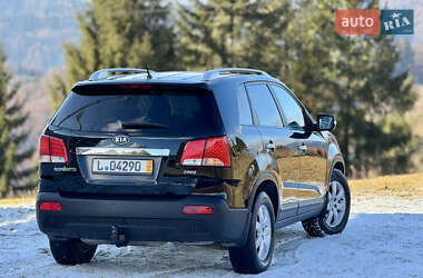 Внедорожник / Кроссовер Kia Sorento 2010 в Межгорье