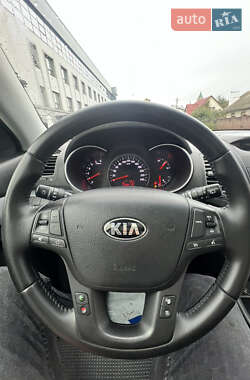 Внедорожник / Кроссовер Kia Sorento 2014 в Здолбунове