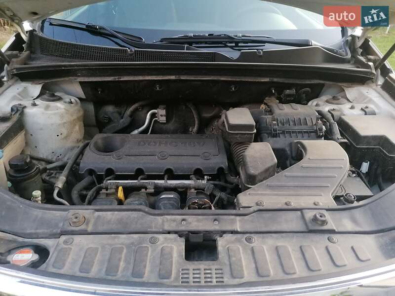 Внедорожник / Кроссовер Kia Sorento 2011 в Сторожинце