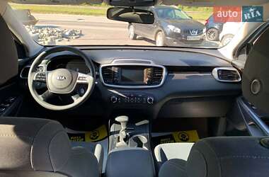 Внедорожник / Кроссовер Kia Sorento 2019 в Черновцах