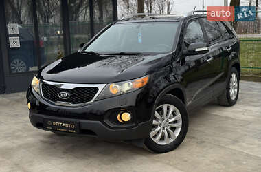 Позашляховик / Кросовер Kia Sorento 2010 в Івано-Франківську