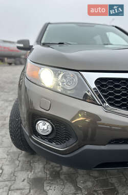 Позашляховик / Кросовер Kia Sorento 2010 в Луцьку