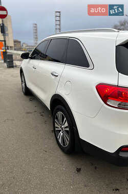 Внедорожник / Кроссовер Kia Sorento 2016 в 