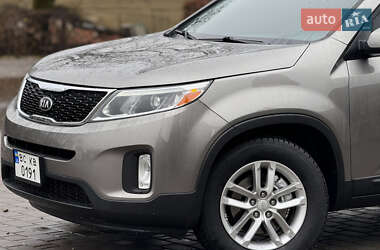 Внедорожник / Кроссовер Kia Sorento 2014 в Косове