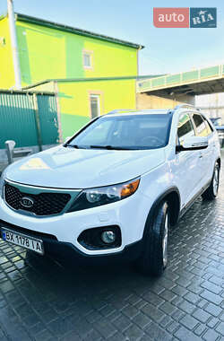 Внедорожник / Кроссовер Kia Sorento 2012 в Новоднестровске