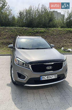 Внедорожник / Кроссовер Kia Sorento 2016 в 