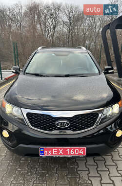 Внедорожник / Кроссовер Kia Sorento 2011 в Черновцах