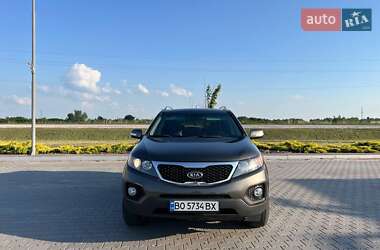Внедорожник / Кроссовер Kia Sorento 2011 в 