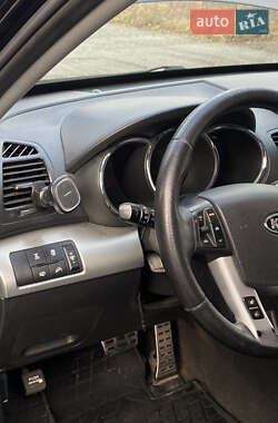 Внедорожник / Кроссовер Kia Sorento 2011 в 