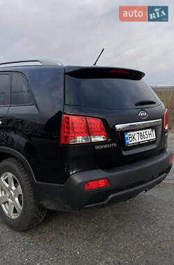 Внедорожник / Кроссовер Kia Sorento 2011 в 
