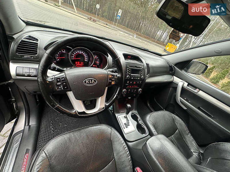 Позашляховик / Кросовер Kia Sorento 2010 в Маневичах