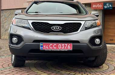 Позашляховик / Кросовер Kia Sorento 2010 в Надвірній