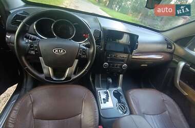 Внедорожник / Кроссовер Kia Sorento 2011 в 