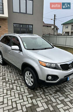 Внедорожник / Кроссовер Kia Sorento 2011 в Новоселице