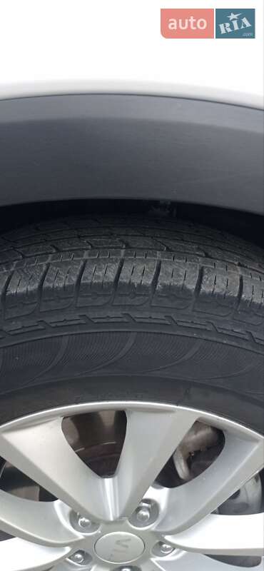 Позашляховик / Кросовер Kia Sorento 2016 в Гусятині