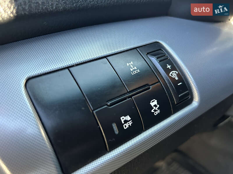 Внедорожник / Кроссовер Kia Sorento 2013 в Киеве