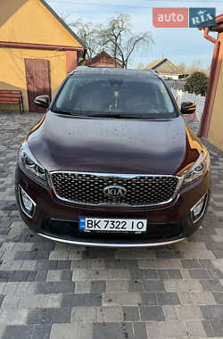 Позашляховик / Кросовер Kia Sorento 2016 в Рівному