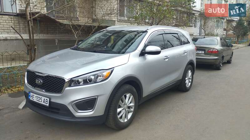 Внедорожник / Кроссовер Kia Sorento 2015 в Николаеве фото 9 Внедорожник / Кроссовер Kia Sorento 2015 в Николаеве