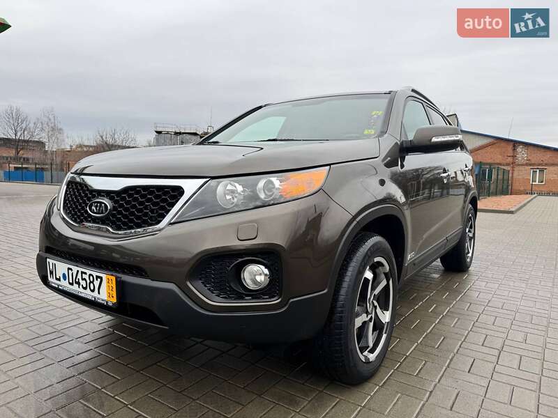 Позашляховик / Кросовер Kia Sorento 2011 в Житомирі