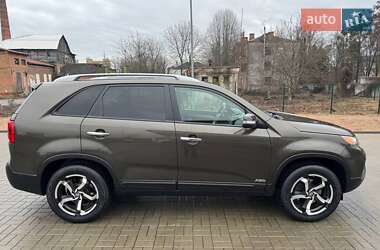 Позашляховик / Кросовер Kia Sorento 2011 в Житомирі