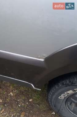 Внедорожник / Кроссовер Kia Sorento 2004 в 