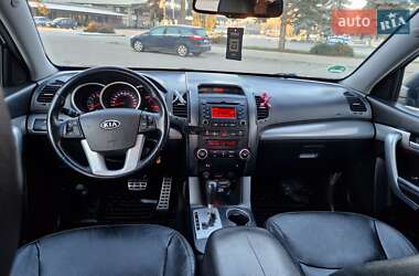 Позашляховик / Кросовер Kia Sorento 2010 в Чернівцях