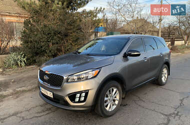 Внедорожник / Кроссовер Kia Sorento 2015 в Белгороде-Днестровском