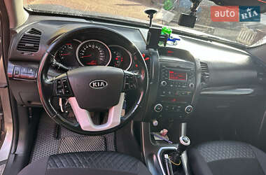 Внедорожник / Кроссовер Kia Sorento 2010 в 