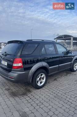 Внедорожник / Кроссовер Kia Sorento 2004 в Городке