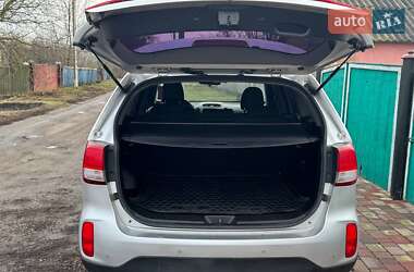 Внедорожник / Кроссовер Kia Sorento 2013 в 