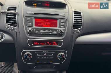 Внедорожник / Кроссовер Kia Sorento 2013 в 