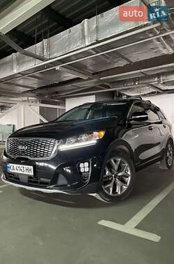 Позашляховик / Кросовер Kia Sorento 2017 в 