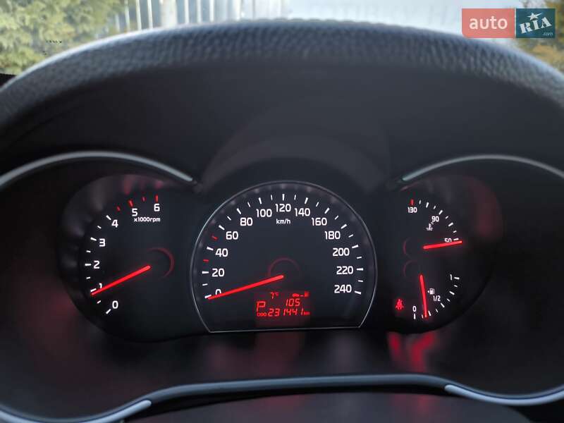 Внедорожник / Кроссовер Kia Sorento 2013 в Ивано-Франковске