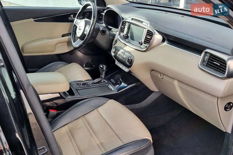 Внедорожник / Кроссовер Kia Sorento 2017 в Тернополе