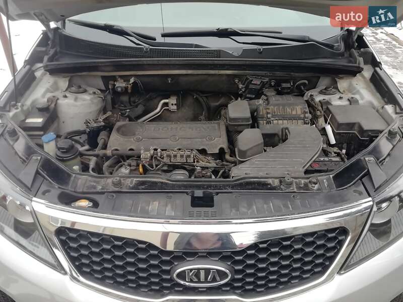 Внедорожник / Кроссовер Kia Sorento 2010 в Львове