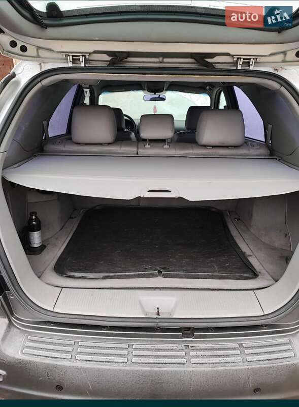 Позашляховик / Кросовер Kia Sorento 2003 в Чернівцях