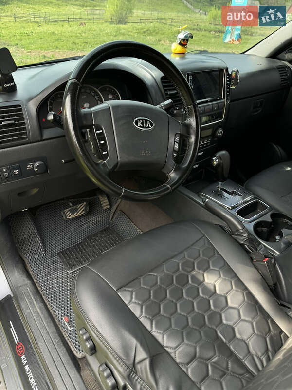 Внедорожник / Кроссовер Kia Sorento 2008 в Путиле