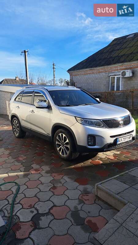 Внедорожник / Кроссовер Kia Sorento 2013 в Светловодске