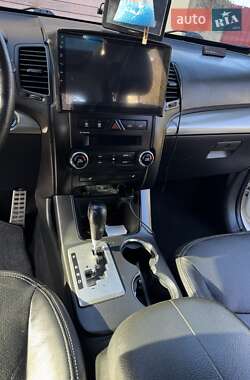 Внедорожник / Кроссовер Kia Sorento 2012 в 