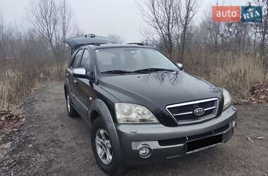 Внедорожник / Кроссовер Kia Sorento 2004 в 
