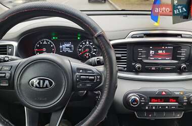 Внедорожник / Кроссовер Kia Sorento 2015 в 