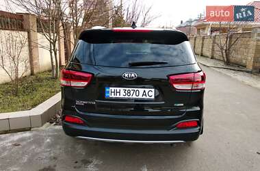 Внедорожник / Кроссовер Kia Sorento 2015 в Одессе