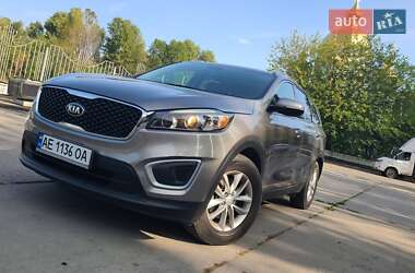 Внедорожник / Кроссовер Kia Sorento 2015 в Днепре