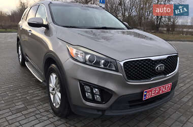 Внедорожник / Кроссовер Kia Sorento 2016 в Червонограде